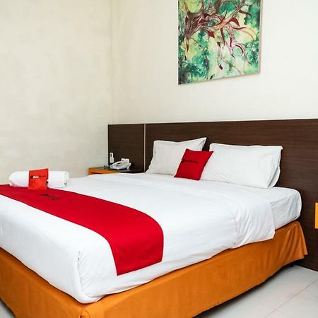 Hotel RedDoorz @ Pelita Raya Rappocini Makasar Zewnętrze zdjęcie