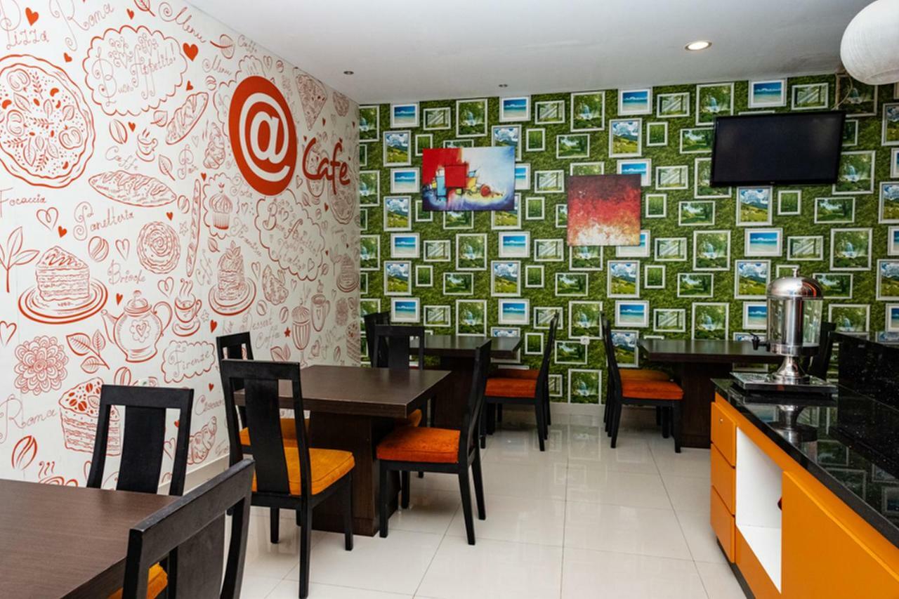 Hotel RedDoorz @ Pelita Raya Rappocini Makasar Zewnętrze zdjęcie