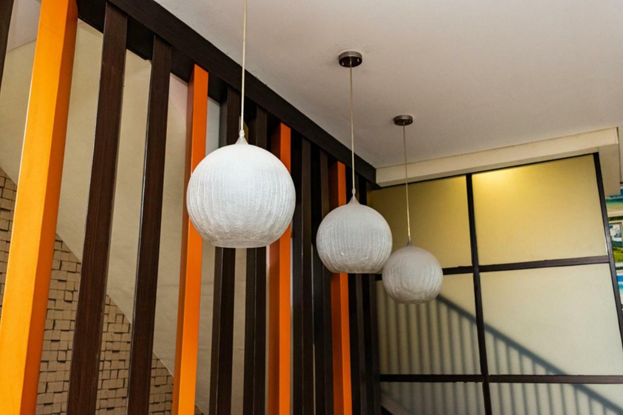 Hotel RedDoorz @ Pelita Raya Rappocini Makasar Zewnętrze zdjęcie