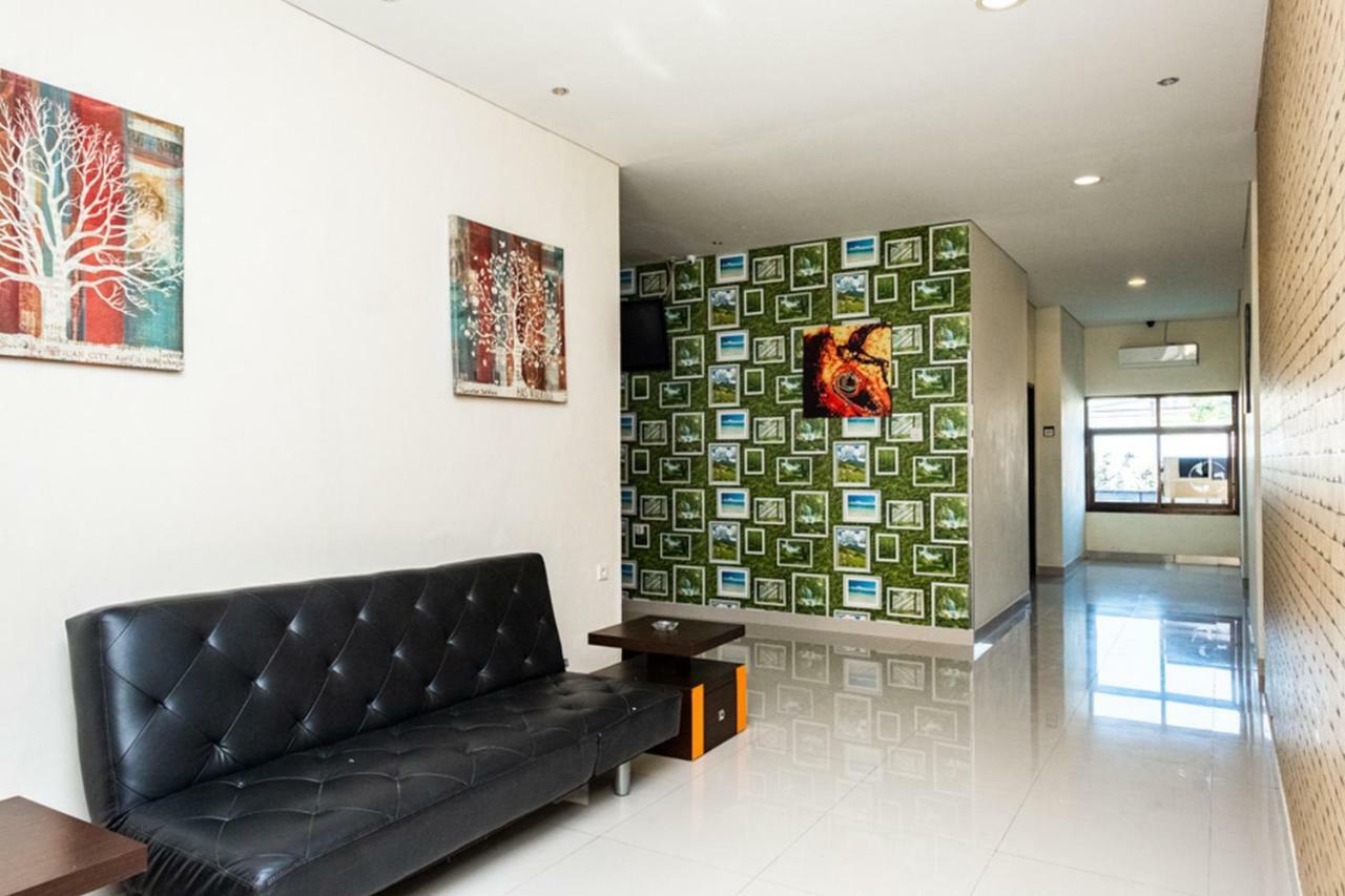 Hotel RedDoorz @ Pelita Raya Rappocini Makasar Zewnętrze zdjęcie